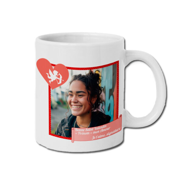 mug personnalisable spécial saint valentin, cadre pois rouge et blanc, cupidon et message mignon